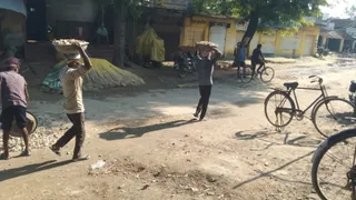 भीटी-हैडरगंज मार्ग को लोकनिर्माण विभाग ने कराया दुरुस्त।