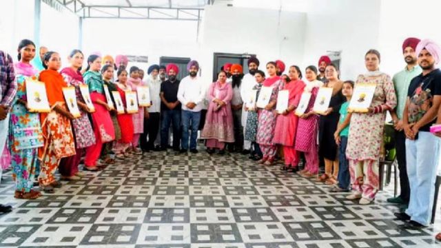 पंजाब में रोजगार क्रांति, आंगनबाड़ी वर्करों को मिले नियुक्ति पत्र; मान सरकार का बड़ा कदम