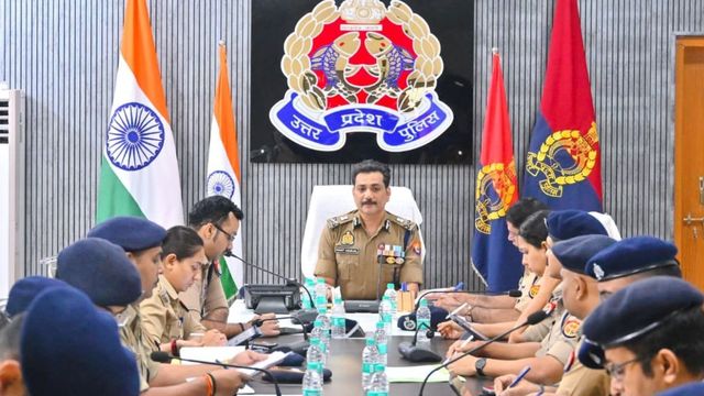 वाराणसी पुलिस आयुक्त मोहित अग्रवाल की सख्त हिदायत, 30 दिन में निपटाएं सभी लंबित विवेचनाएं