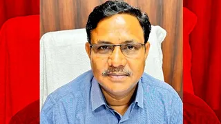 फिरोजपुर झिरका एसडीएम लक्ष्मीनारायण।