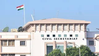 जम्मू-कश्मीर में डेटा स्ट्रेटेजी यूनिट से बढ़ेगी पारदर्शिता और डिजिटल प्रशासन।