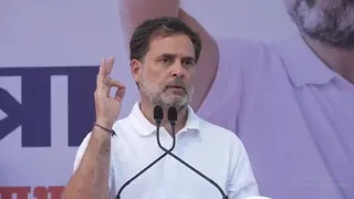 कांग्रेस नेता राहुल गांधी ने छात्रों से की बात। फाइल