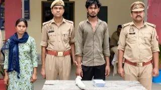 हरदुआगंज पुलिस की गिरफ्त में हत्यारोपी कल्पना व उसका प्रेमी लोकेश