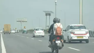 फाइल।