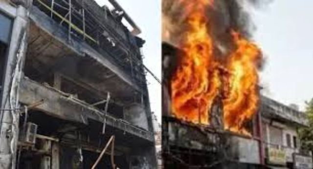 लखनऊ अग्निकांड : अवैध भवन ध्वस्तीकरण का 26.14 लाख वसूलेगा LDA, निर्देश के बाद रिकवरी नोटिस तैयार