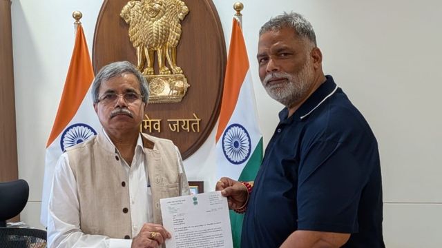 पटना से नाइट ट्रेन, कोलकाता के लिए Vande Bharat; पप्पू यादव ने रेलवे को सौंपा सीमांचल के विकास का खाका
