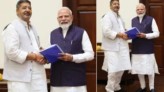 चंदौली के सांसद वीरेंद्र सिंह ने नई दिल्ली में प्रधानमंत्री नरेन्द्र मोदी से मुलाकात की