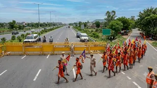 दिल्ली-देहरादून एक्सप्रेसवे को कांवड़ मार्ग में शामिल नहीं किया गया है। इमेज एआई