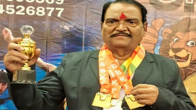 80 की उम्र में ‘गोल्डन हैट्रिक’, रिटायर्ड एएसपी ने जीते तीन स्वर्ण पदक; कालाहांडी का नाम किया रोशन

