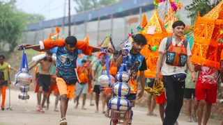 सावन शुरू होते ही धर्मनगरी हरिद्वार से गंगाजल लेकर लौटने वाले कांवड़ यात्रियों की संख्या बढ़ने लगी है। जागरण