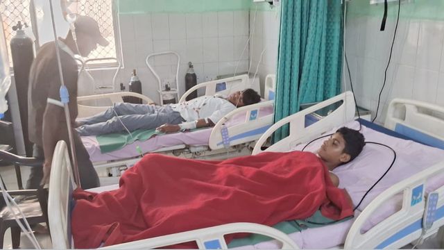 2 दिन पहले शिकायत, फिर भी लापरवाही... इंटर कॉलेज में सीनियर्स ने जूनियर छात्रों पर चाकू से किया ताबड़तोड़ हमला
