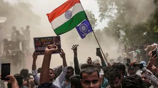 अदालत ने संसद मार्ग थाना प्रभारी को सीसीटीवी फुटेज सुरक्षित रखने का निर्देश दिया।