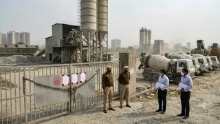 31 अवैध आरएमसी प्लांटों पर 24.77 करोड़ का मुआवजा बकाया। इमेज एआई