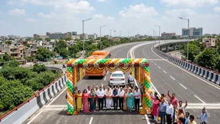 एक दशक की देरी के बाद बारापुला एलिवेटेड कॉरिडोर के तीसरे चरण का निर्माण कार्य पूरा हो गया है