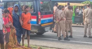 रोते बिलखते परिजन। जागरण