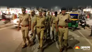 नोएडा पुलिस।
