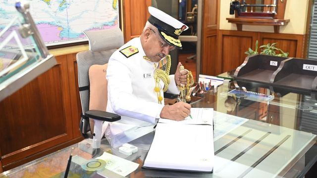 मुजफ्फरपुर के लाल को नौसेना में बड़ी जिम्मेदारी, INA के कमांडेंट बने वाइस एडमिरल आलोक आनंद