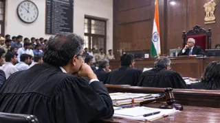 अदालत ने स्पष्ट किया कि भोजन के लिए लिया गया अस्थायी विराम कर्मचारी और उसके रोजगार के बीच संबंध को समाप्त नहीं करता। एआई इमेज