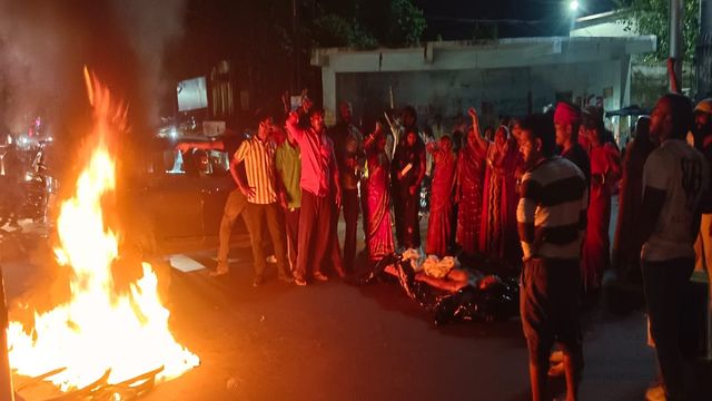 धनबाद में युवक की पीट-पीटकर हत्या, शव के साथ प्रदर्शन; चार आरोपी हिरासत में