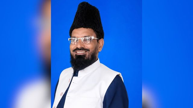 जामताड़ा में मौलाना ने लगाया जय श्रीराम का नारा, वीडियो वायरल होने के बाद घर का घेराव; भाजपा नेता का पुतला फूंका
