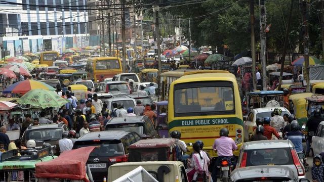 रांची में श्रावणी मेला की वजह से बदला ट्रैफिक प्लान, पहाड़ी मंदिर जाने वाले कई मार्गों पर वाहनों की नो-एंट्री
