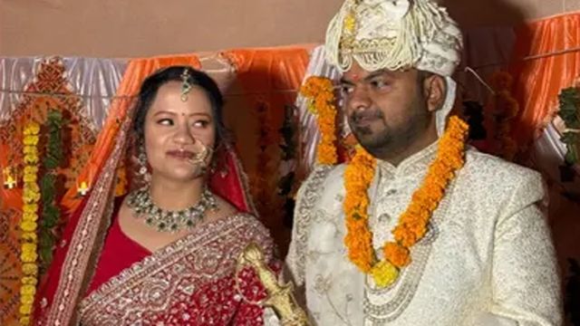 'सब कहेंगे मैं डरपोक थी... पर अब सहन नहीं होता', वीडियो में गिड़गिड़ाती रही सृष्टि कंडारी
