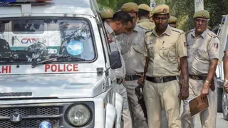 दिल्ली के नए पुलिस आयुक्त ने बृहस्पतिवार को 30 एसएचओ और शुक्रवार को 10 एसएचओ हटा दिए गए। प्रतीकात्मक तस्वीर