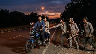 गुना में युवती से गैंगरेप (यह तस्वीर AI द्वारा जनरेट की गई है।)