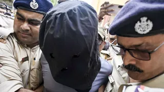 हमीम मंडल के बाद उसकी गर्लफ्रेंड भी गिरफ्तार ( हमीम के गिरफ्तारी की फोटो- PTI)