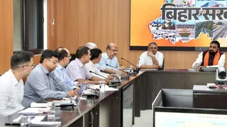 जेपी गंगा पथ विकास परियोजना की समीक्षा करते मुख्यमंत्री सम्राट चौधरी एवं उप मुख्यमंत्री विजय कुमार चौधरी। फोटो: आइपीआरडी