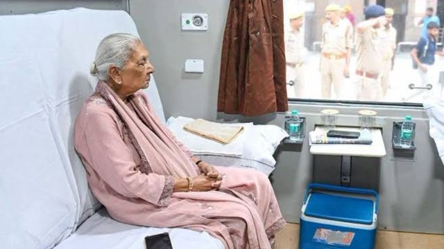 अब बरेली में ट्रेन से आएंगी राज्यपाल आनंदीबेन पटेल! चार अगस्त को मनाया जाएगा रुहेलखंड विवि का दीक्षा समारोह

