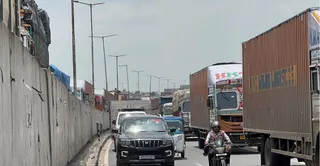 वाहनों का लगा जाम। जागरण