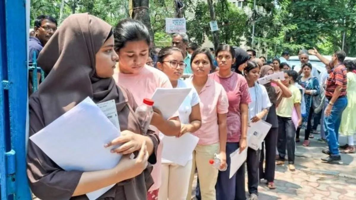 CBT मोड में क्यों आसान नहीं NEET UG परीक्षा? पेपर लीक के बाद उठे सवालों पर शिक्षा मंत्री ने दिया जवाब