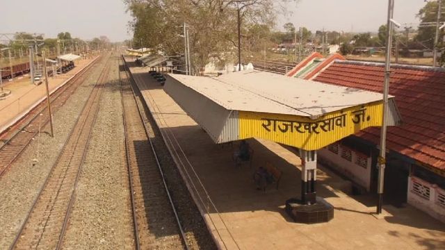 झारखंड के 57 रेलवे स्टेशनों का होगा कायाकल्प, राजखरसावां हुआ आधुनिक सुविधाओं से लैस 

