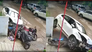 हैदराबाद में नाबालिग ने 7 गाड़ियों को मारी टक्कर