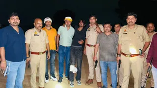 एनकाउंटर करने वाली पुलिस टीम।