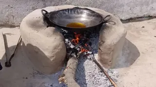 बोकारो के नव प्राथमिक विद्यालय खिजरा में एमडीएम घोटाला। (प्रतीकात्मक फोटो)