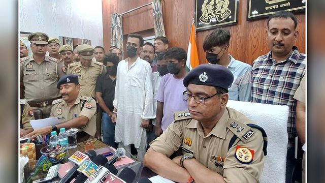 रामपुर में 1.5 करोड़ की स्मैक के साथ 5 गिरफ्तार; मुरादाबाद और उत्तराखंड से आए थे खरीदार, नादिर मियां का बेटा चला रहा था नेटवर्क