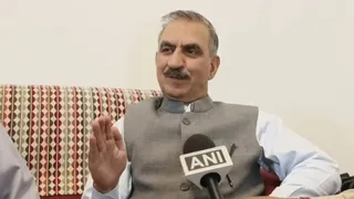 चंबा में मीडिया से बात करते मुख्यमंत्री सुखविन्द्र सिंह सुक्खू। जागरण आर्काइव