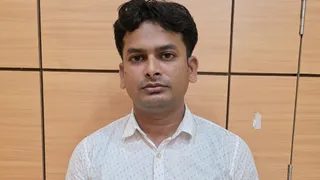 ओडिशा में भ्रष्टाचार पर वार, सुंदरगढ़ आरटीओ इंस्पेक्टर रिश्वत लेते पकड़ा गया