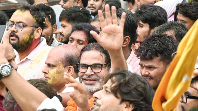 बांकीपुर उपचुनाव में प्रशांत किशोर की बंपर जीत, सम्राट समेत कई दिग्गज नेताओं ने दी बधाई 
