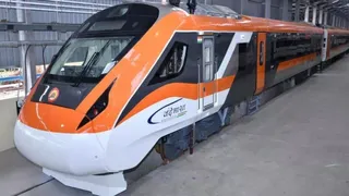 वंदे भारत ट्रेन।