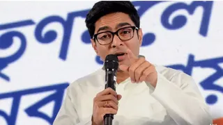 सुप्रीम कोर्ट ने अभिषेक बनर्जी की याचिका पर सुनवाई करने का HC को दिया निर्देश