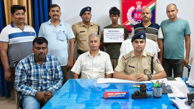 गोरखपुर–सिवान पैसेंजर में रात का बवाल, चेन पुलिंग के बाद ट्रेन मैनेजर पर पथराव; चार दिन बाद खुला राज, एक गिरफ्तार