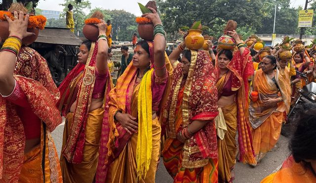 टुईलाडुंगरी से हरिणा मुक्तेश्वर धाम तक भक्ति का सैलाब: कलश यात्रा, रुद्राभिषेक और महाआरती से महके शिवालय
