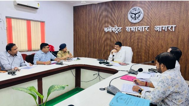 50 से ज्यादा चालान, ऐसे वाहन होंगे ब्लैक लिस्टेड; आगरा की सड़कों पर नहीं दौड़ा पाएंगे गाड़ी