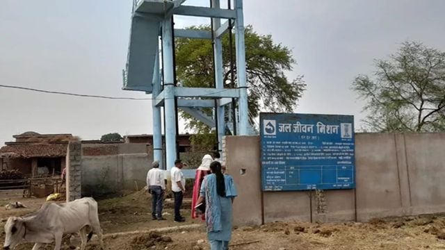आगरा में जल जीवन मिशन में लापरवाही, हैदराबाद की मेघा इंजीनियरिंग पर लगा 25 करोड़ का जुर्माना