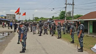 कर्फ्यू में ढील के बाद खुले बाजार, महिला पर हमले के बाद फिर बढ़ा तनाव; अररिया में भारत-नेपाल सीमा पर SSB व पुलिस सतर्क
