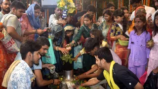 भागलपुर में सावन सोमवारी पर युवाओं की भक्ति और सोशल मीडिया का नया ट्रेंड