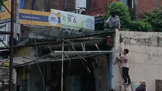 काशीपुर हाईवे चौड़ीकरण: रुद्रपुर में 56 दुकानों पर चलेगा प्रशासन का हथौड़ा, दो महीने में पूरा होगा काम